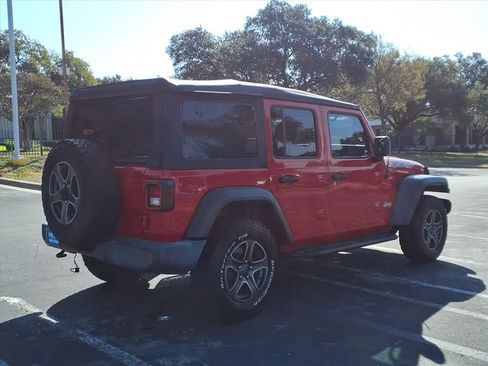 Used 2018 Jeep Wrangler Unlimited Sport S AWD/4WD image 6