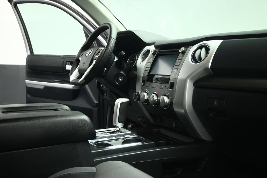 Used 2014 Toyota Tundra SR5 w/ SR5 Upgrade Package AWD/4WD image 53