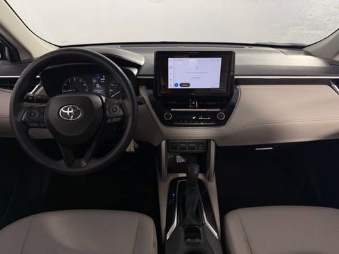 Used 2023 Toyota Corolla Cross L FWD image 24