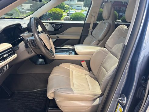 Used 2021 Lincoln Aviator Reserve w/ Equipment Group 201A AWD/4WD image 14