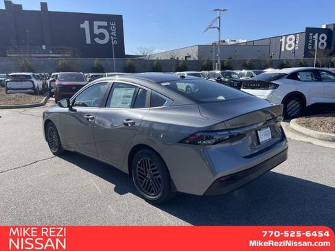 New 2026 Nissan Sentra SV w/ SV Convenience Package FWD image 4