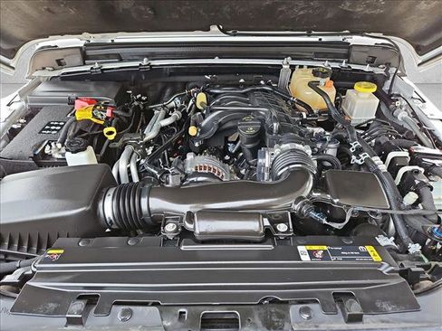 Used 2022 Jeep Gladiator Rubicon w/ LED Lighting Group image 23