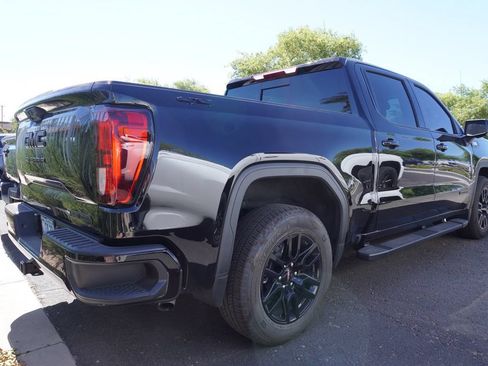 Used 2025 GMC Sierra 1500 Elevation w/ Elevation Premium Package AWD/4WD image 5