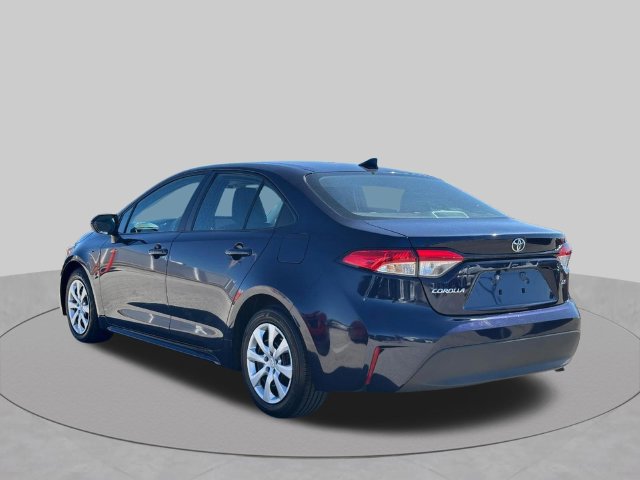 Used 2024 Toyota Corolla LE FWD image 5