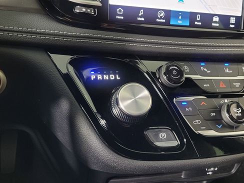 New 2026 Chrysler Pacifica Select image 26