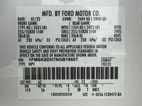 Used 2022 Ford Explorer XLT w/ Equipment Group 202A AWD/4WD image 52