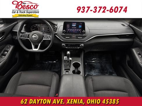 Used 2019 Nissan Altima 2.5 SV FWD image 8