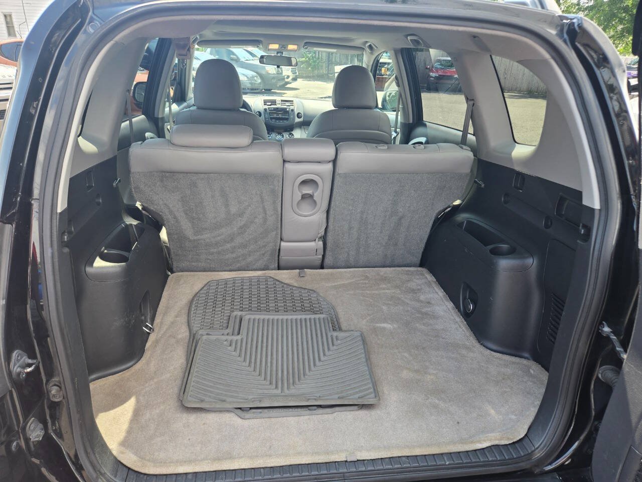 Used 2011 Toyota RAV4 Limited w/ Limited Extra Value Pkg AWD/4WD image 25
