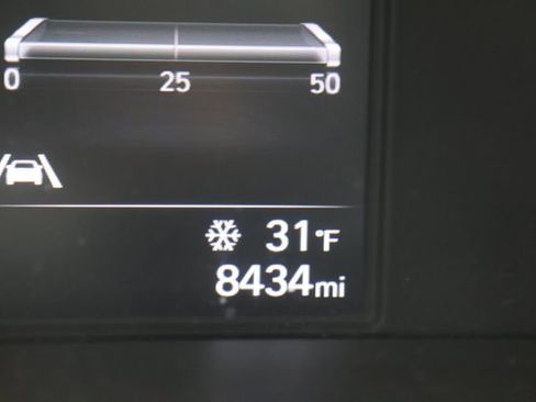 Certified 2023 Hyundai Elantra SEL w/ Preferred Accessory Package image 13