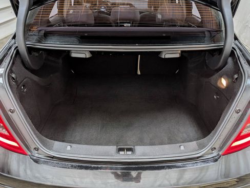 Used 2013 Mercedes-Benz C 300 4MATIC Sedan image 18
