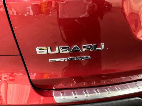 Used 2024 Subaru Ascent Touring image 9