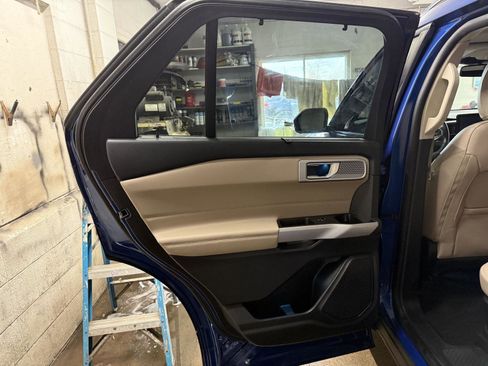 Used 2022 Ford Explorer Limited w/ Hybrid Equipment Group 310A image 21