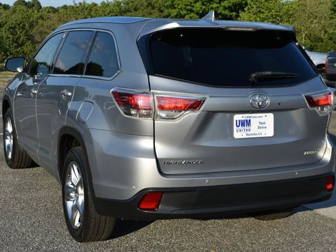 Used 2016 Toyota Highlander Limited FWD image 8