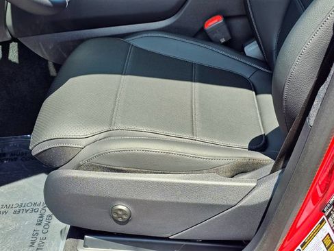 New 2026 Mercedes-Benz GLC 300 4MATIC image 17