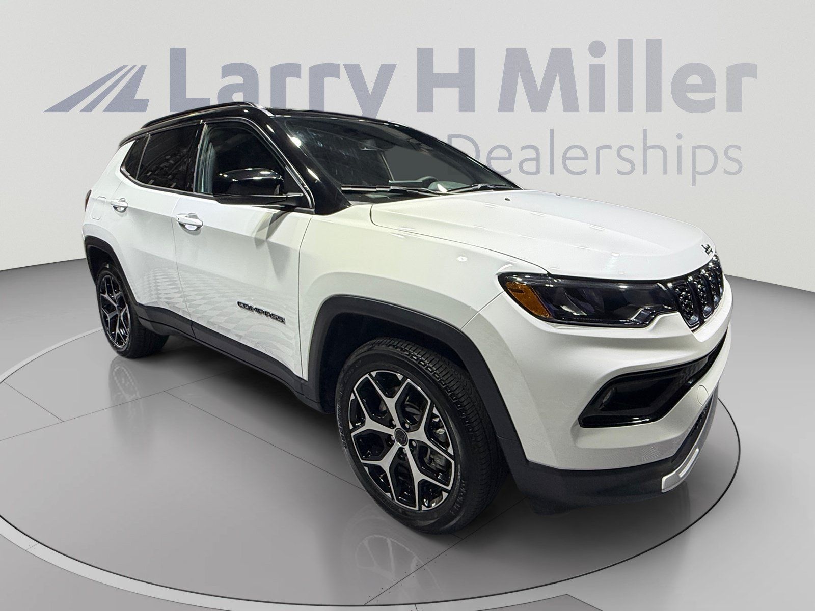 Used 2025 Jeep Compass Limited AWD/4WD image 7