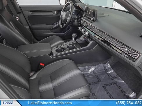Certified 2024 Honda Civic Sport image 18