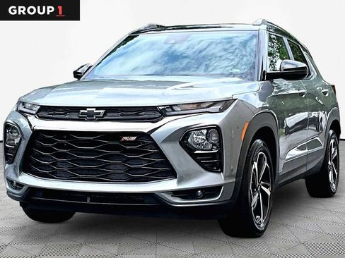 Used 2023 Chevrolet TrailBlazer RS w/ Convenience Package FWD image 1