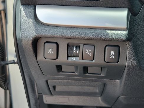 Used 2018 Subaru Forester 2.5i Premium AWD/4WD image 25