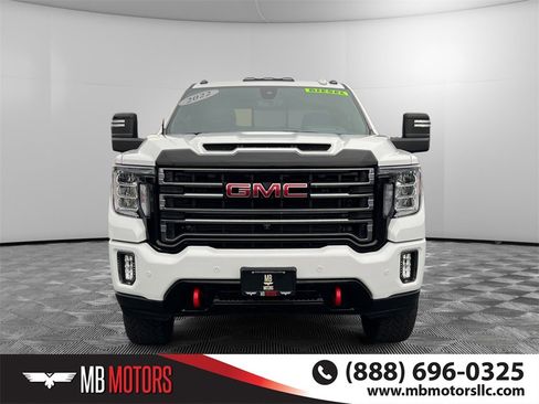 Used 2022 GMC Sierra 2500 AT4 image 8