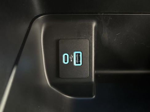 Used 2023 Ford F150 XLT w/ Equipment Group 302A High image 25