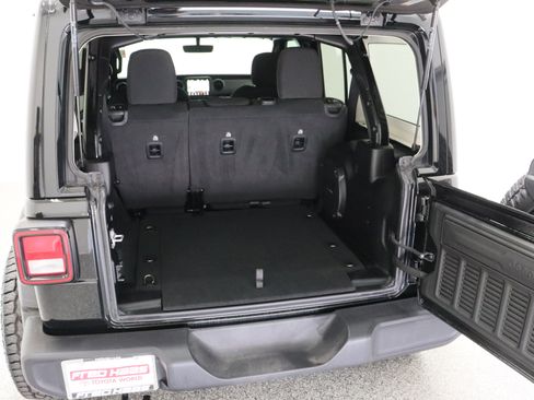 Used 2021 Jeep Wrangler Unlimited Sport w/ Sun And Sound Package AWD/4WD image 32
