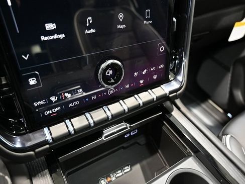 New 2026 GMC Yukon XL AT4 Ultimate w/ LPO, Illumination Package image 22