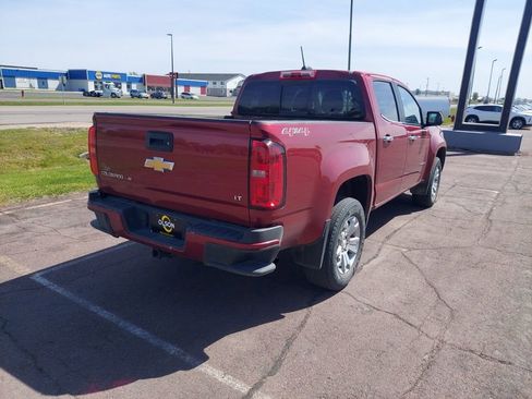 Used 2018 Chevrolet Colorado LT w/ LT Convenience Package AWD/4WD image 5
