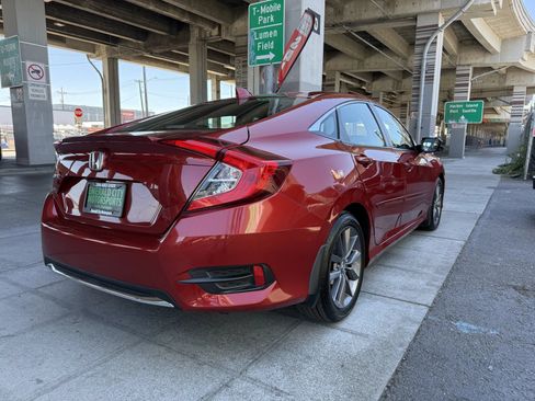Used 2020 Honda Civic EX-L image 4