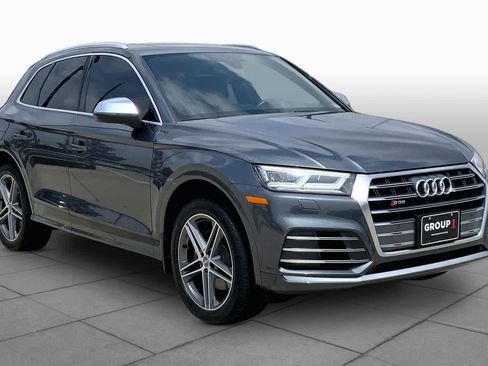 Used 2019 Audi SQ5 Premium Plus w/ Premium Plus Package AWD/4WD image 3