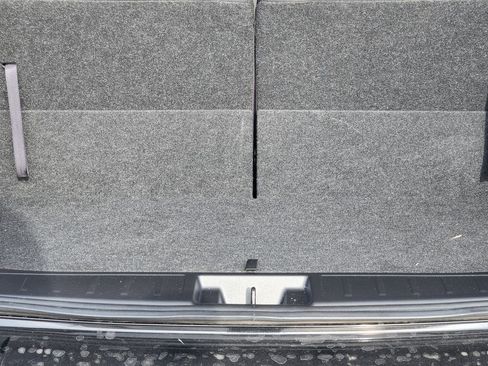 Used 2025 Mitsubishi Outlander ES image 32