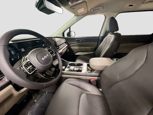 New 2026 Kia Carnival EX image 22