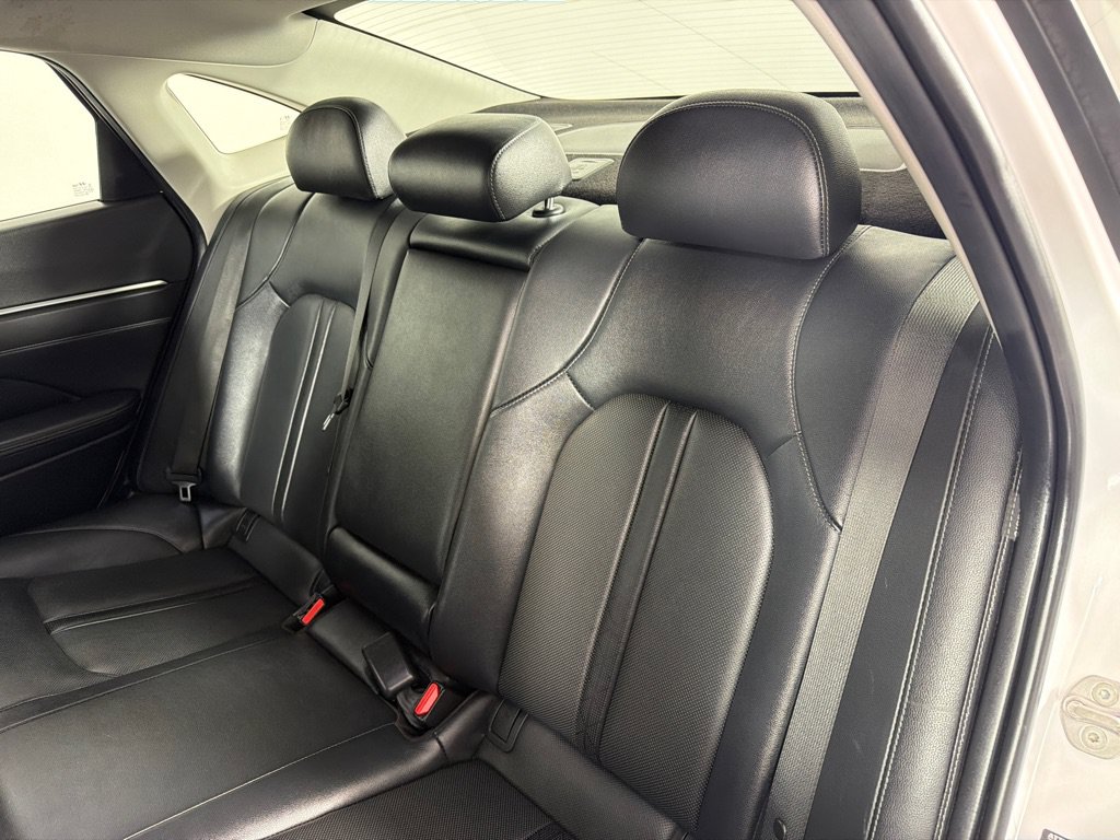 Used 2023 Hyundai Sonata Limited FWD image 21