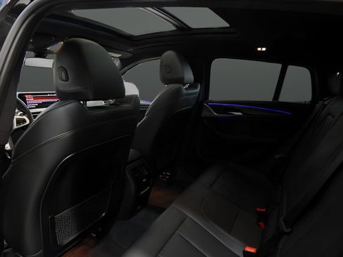 Used 2023 BMW X4 xDrive30i w/ Premium Enhanced Package image 19