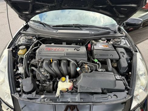 Used 2004 Toyota Celica GT FWD image 21