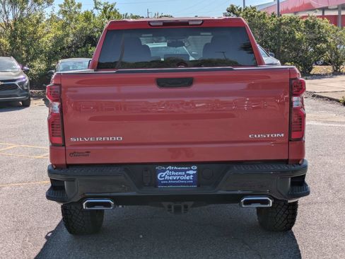 New 2026 Chevrolet Silverado 1500 Custom Trail Boss AWD/4WD image 5