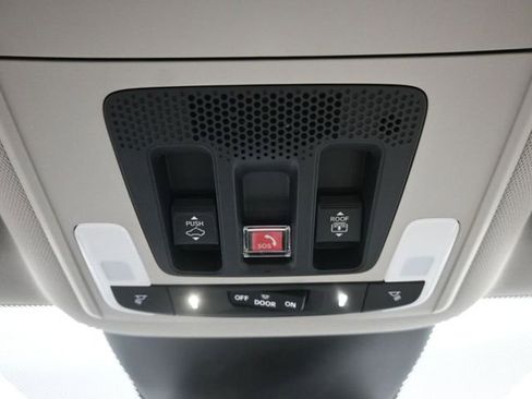 New 2026 Honda Pilot Touring image 20