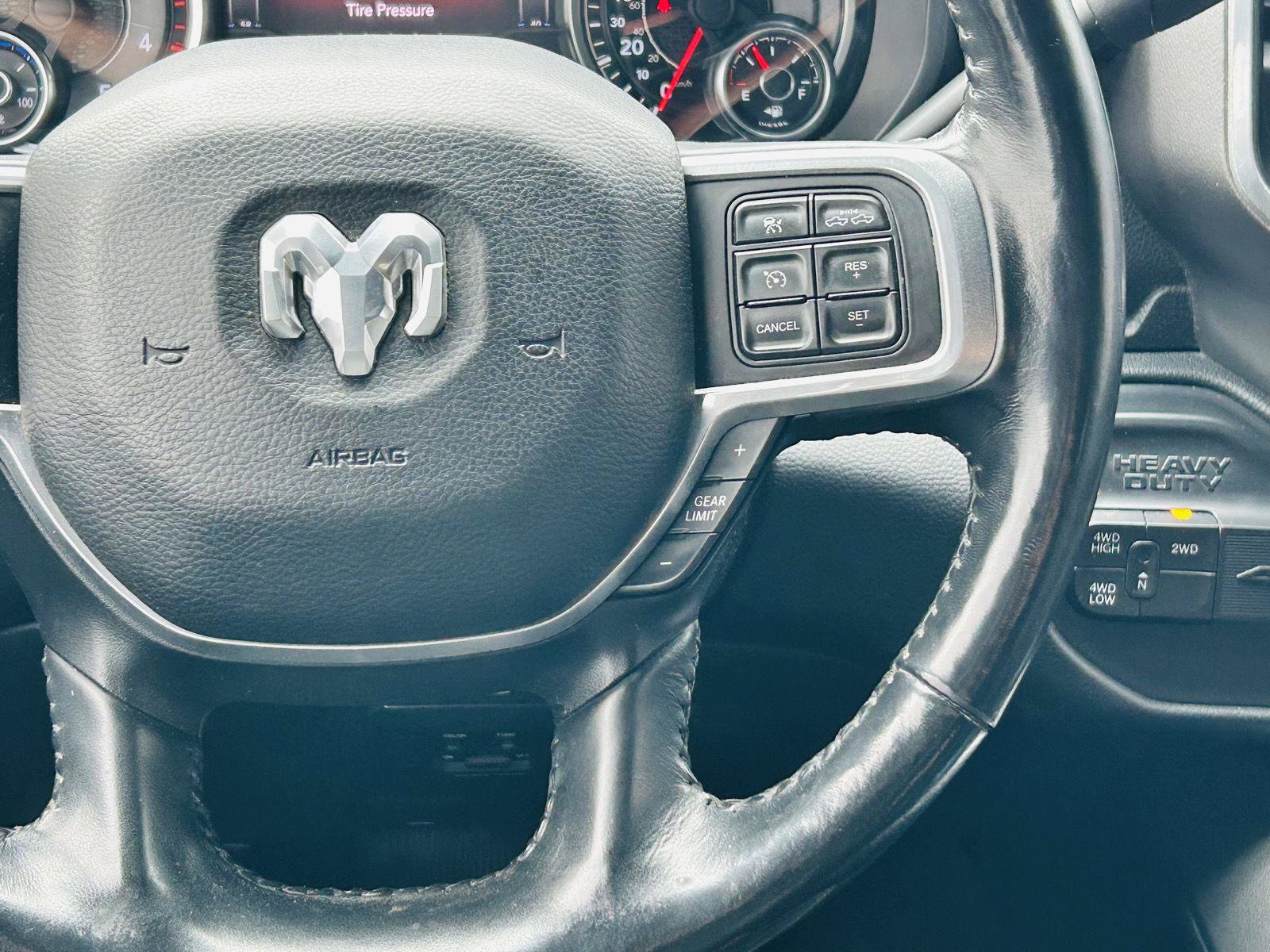 Used 2020 RAM 3500 Laramie w/ Night Edition AWD/4WD image 17