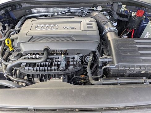 Used 2018 Audi TT 2.0T image 15