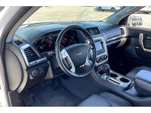 Used 2016 GMC Acadia SLT AWD/4WD image 16