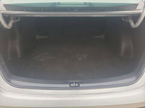 Certified 2024 Toyota Corolla LE image 28