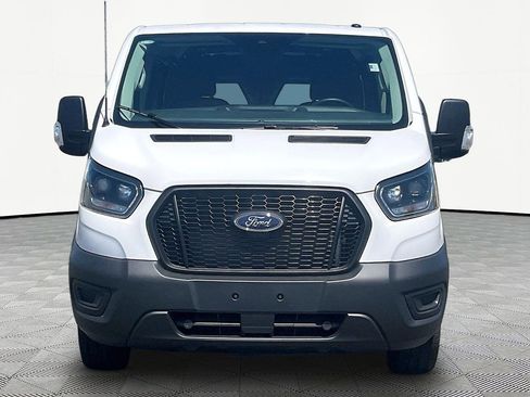 Used 2025 Ford Transit 150 Low Roof RWD image 3