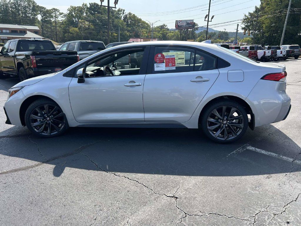 New 2027 Toyota Corolla SE FWD image 6