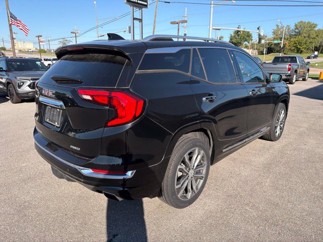 Used 2018 GMC Terrain Denali w/ Comfort Package AWD/4WD image 10