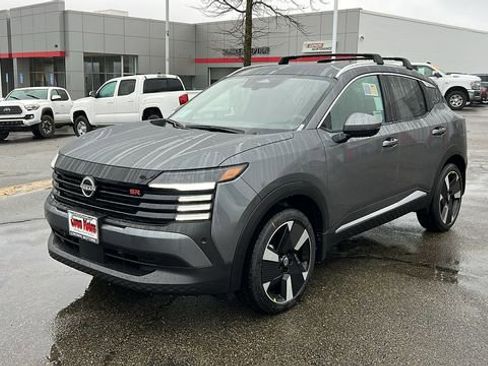 New 2025 Nissan Kicks SR w/ Illumination Package image 1