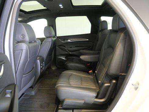 Used 2024 Buick Enclave Avenir w/ Avenir Technology Package AWD/4WD image 24