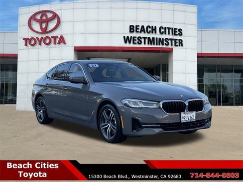 Used 2021 BMW 530i w/ Convenience Package image 1