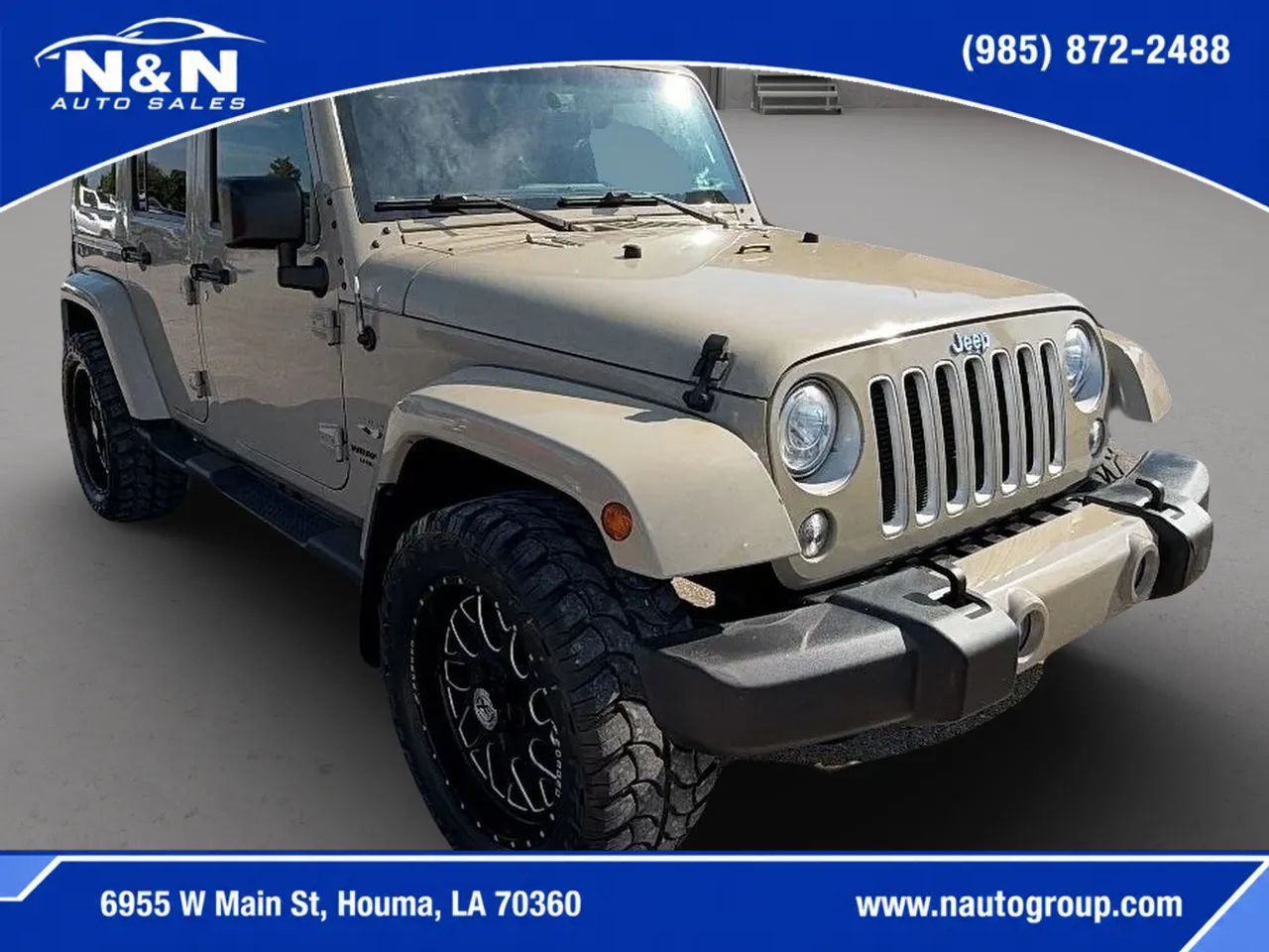 Used 2017 Jeep Wrangler Unlimited Sahara w/ Connectivity Group AWD/4WD image 7