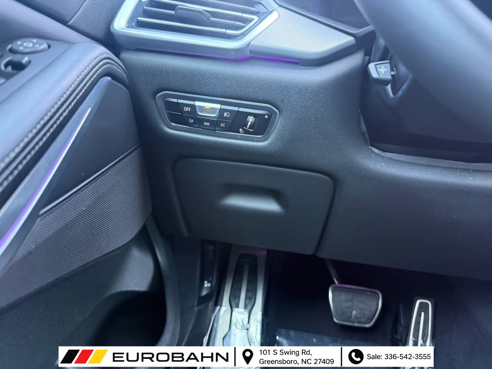 Used 2022 BMW X5 xDrive40i w/ M Sport Package AWD/4WD image 38