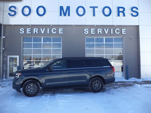 Used 2025 Ford Expedition Max Active image 1