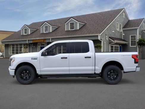 New 2025 Ford F150 Lightning XLT image 3